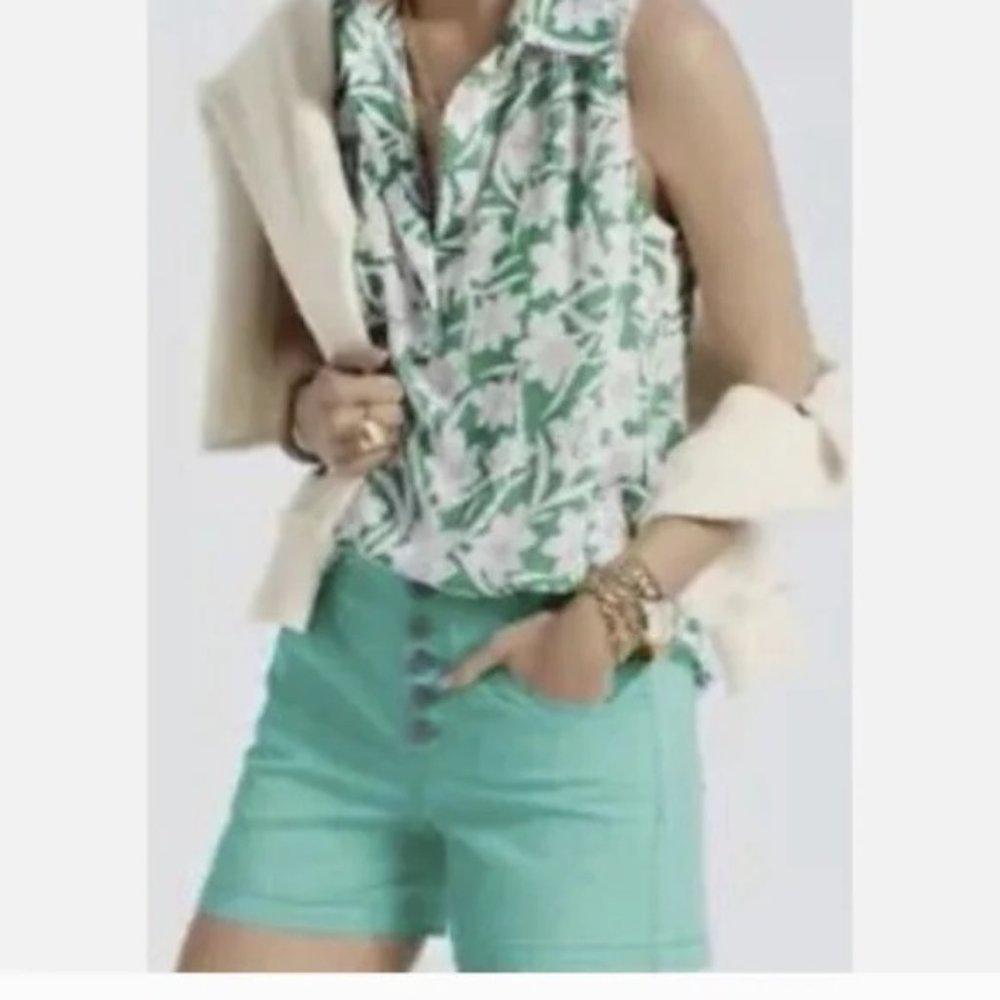 CAbi shorts Style #6075